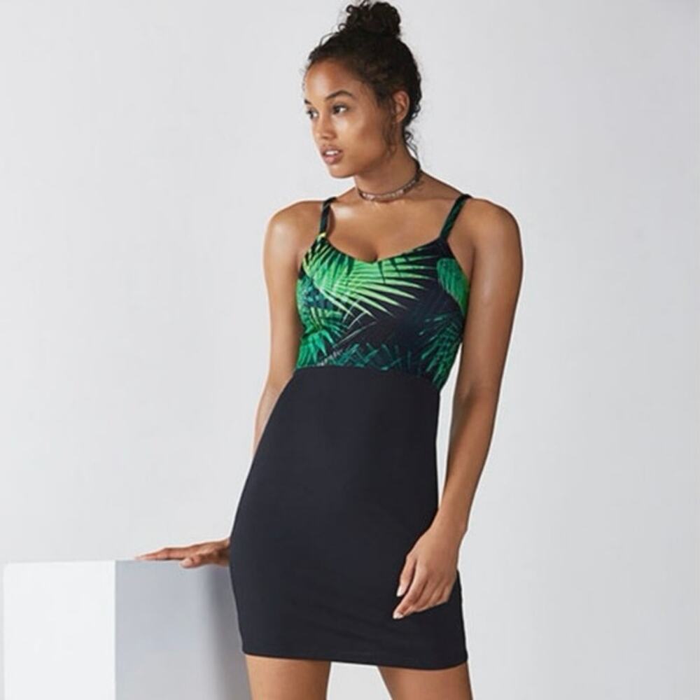NWT Fabletics Malinid Dress Womens S Black Green Rainforest Bodycon Tropical